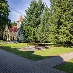 Osrodek Szkoleniowo - Noclegowy Chojnik * Sosnie