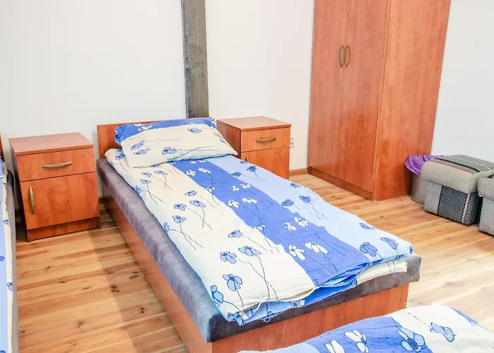 Osrodek Szkoleniowo - Noclegowy Chojnik 旅馆 Sosnie