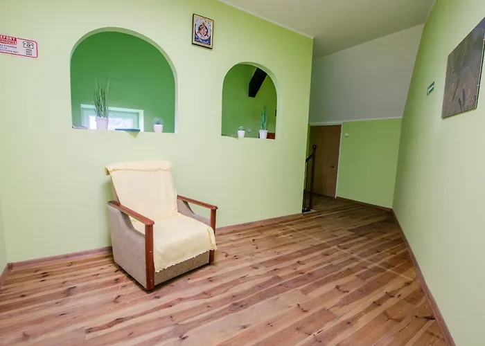 Osrodek Szkoleniowo - Noclegowy Chojnik 旅馆 *